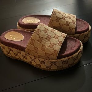 Canvas GG Monogram Angelina Platform Slide Sandals 37 Beige Ruggine Authentic